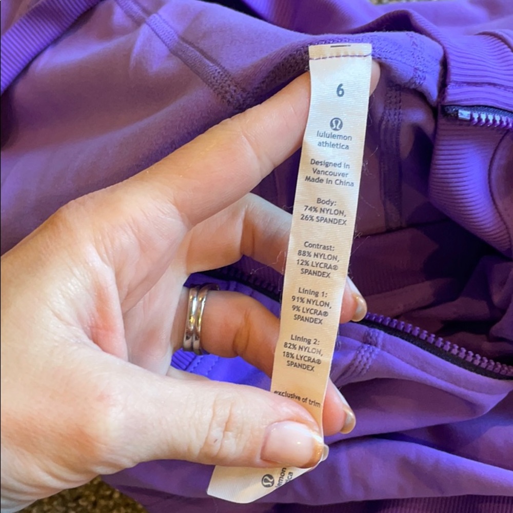 Special Edition Lululemon Scuba Hoodie 💟 - Picture 8 of 8